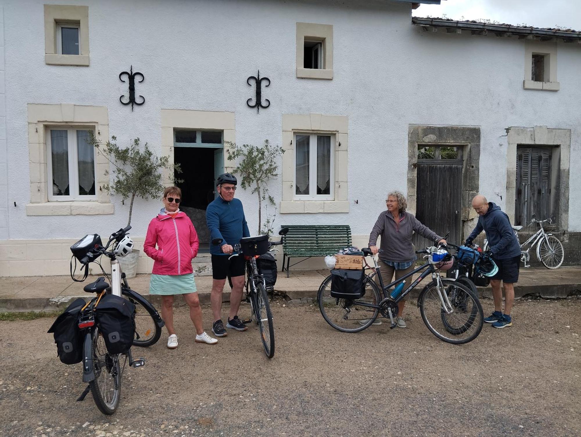 Gatekeepers Cottage Tiny House, Taize, Deux-Sevres, Velo Francette Eksteriør billede